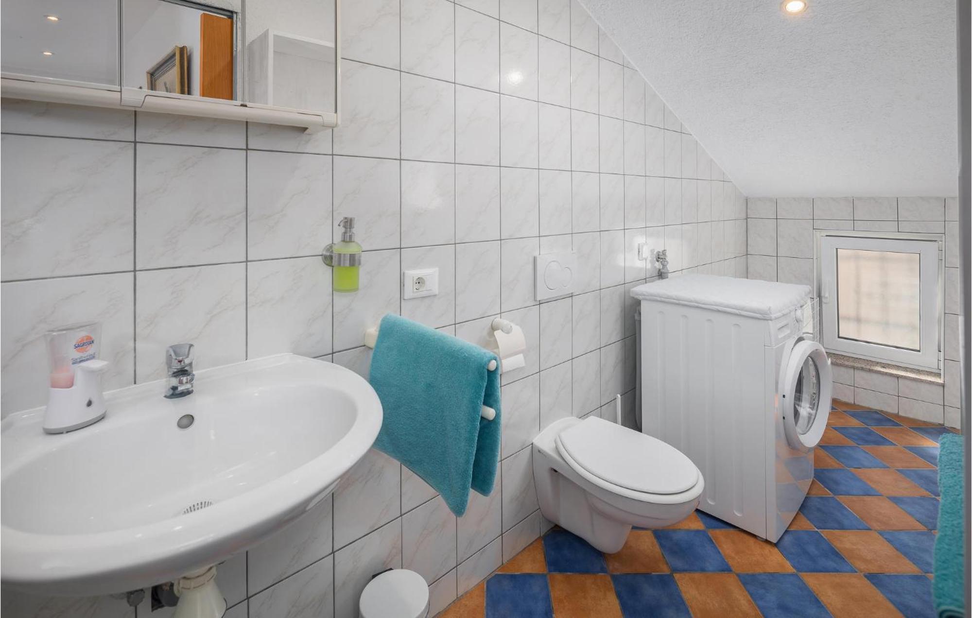 One-Bedroom Apartment in Musalez Buitenkant foto